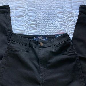 Hollister Curvy Ultra High Rise Jean Legging